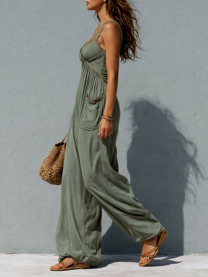 Mono Boho con Encaje y Bolsillos.